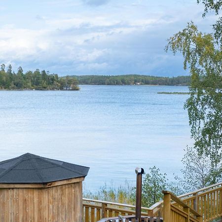 Unique Cottage With A View Of Malaren, Марієфред Екстер'єр фото
